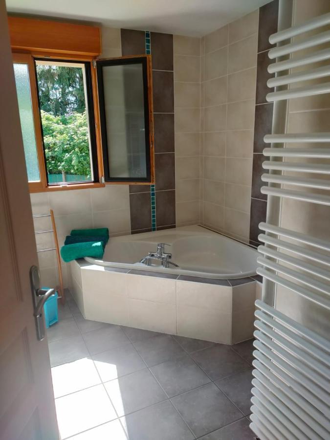 La Champagnolaise Villa Шампаньол Екстериор снимка
