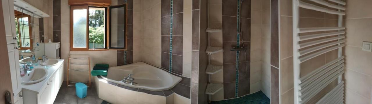 La Champagnolaise Villa Шампаньол Екстериор снимка